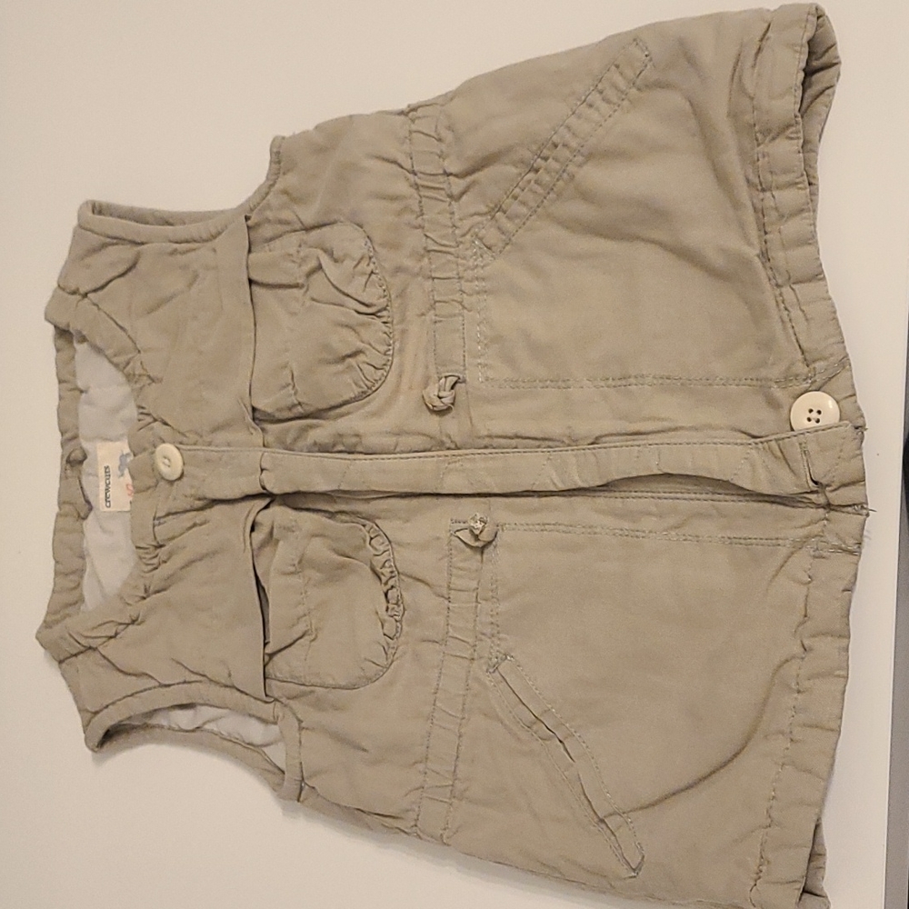 Crewcuts Size 6/7 Vest tan